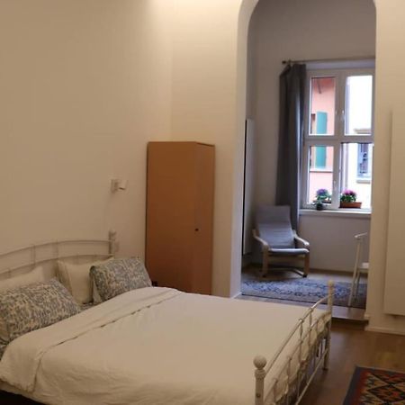 Little Apartment Over The Canal Bolonia Exterior foto